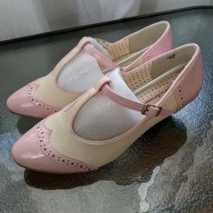 NIB B.A.I.T. Footwear Fairy Pink Shoes 7.5 (7)
